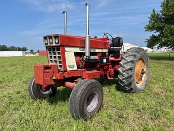 Main image International Harvester 1468