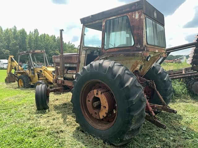 Image of International Harvester 1468 equipment image 2
