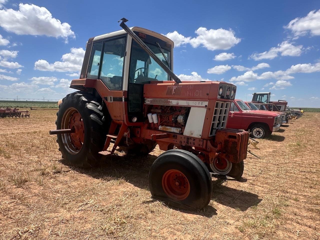 Main image International Harvester 1086