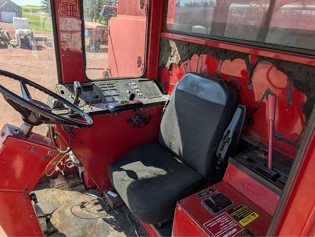 Image of International Harvester 1480 equipment image 3