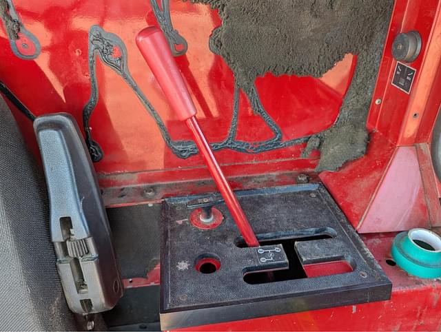 Image of International Harvester 1480 equipment image 4