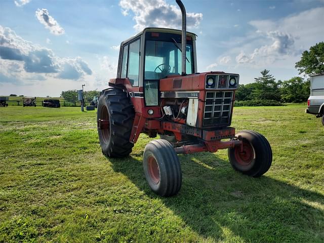 Image of International Harvester 1486 equipment image 1