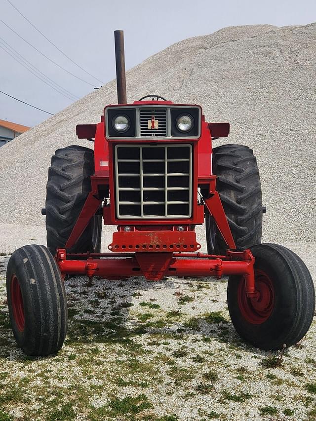 Image of International Harvester 1486 equipment image 2