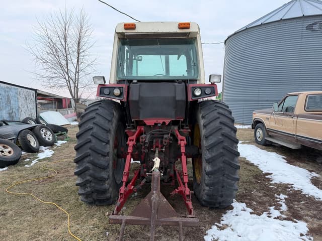 Image of International Harvester 1486 equipment image 4