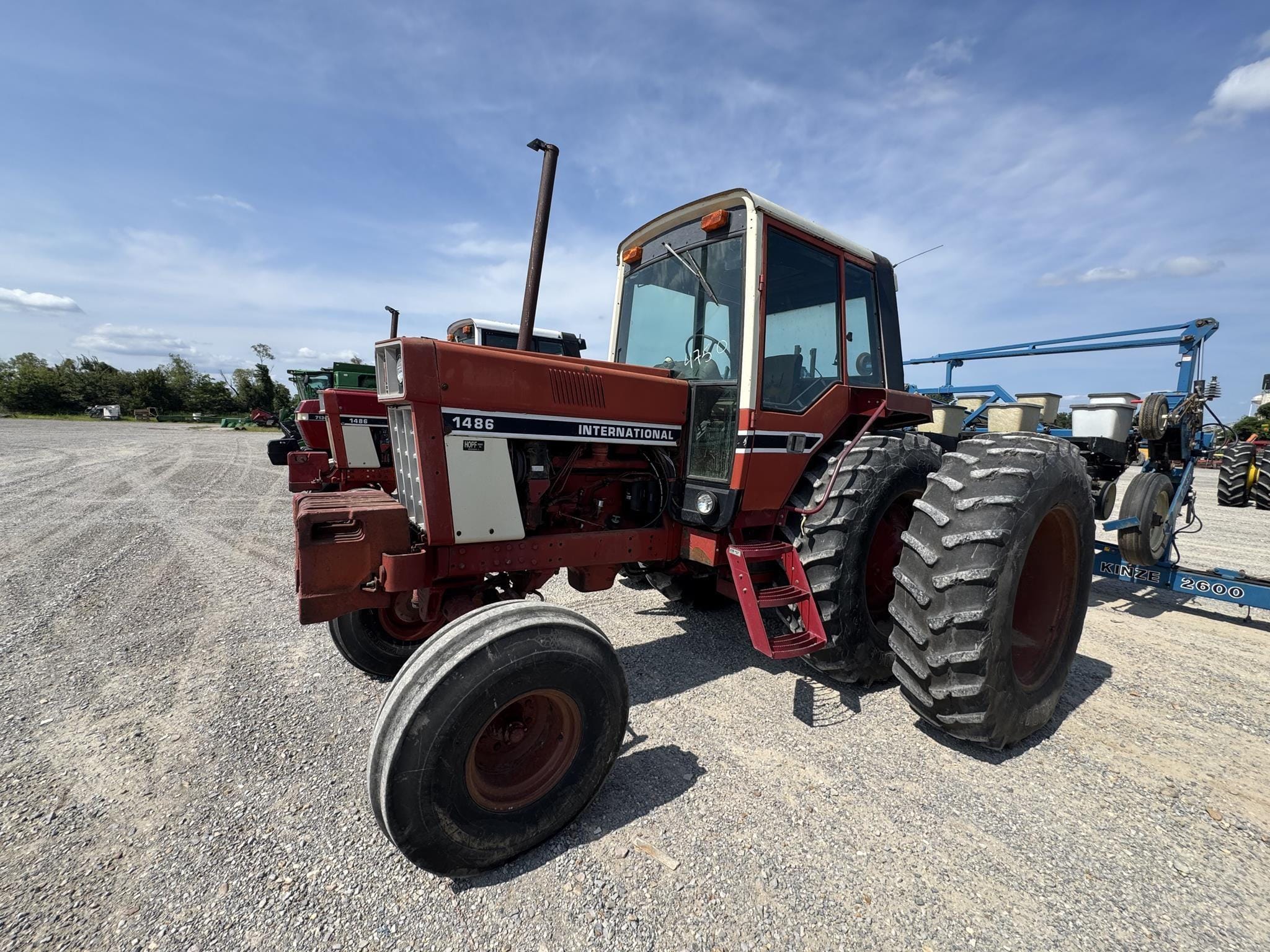 International Harvester 1486 Equipment Image0