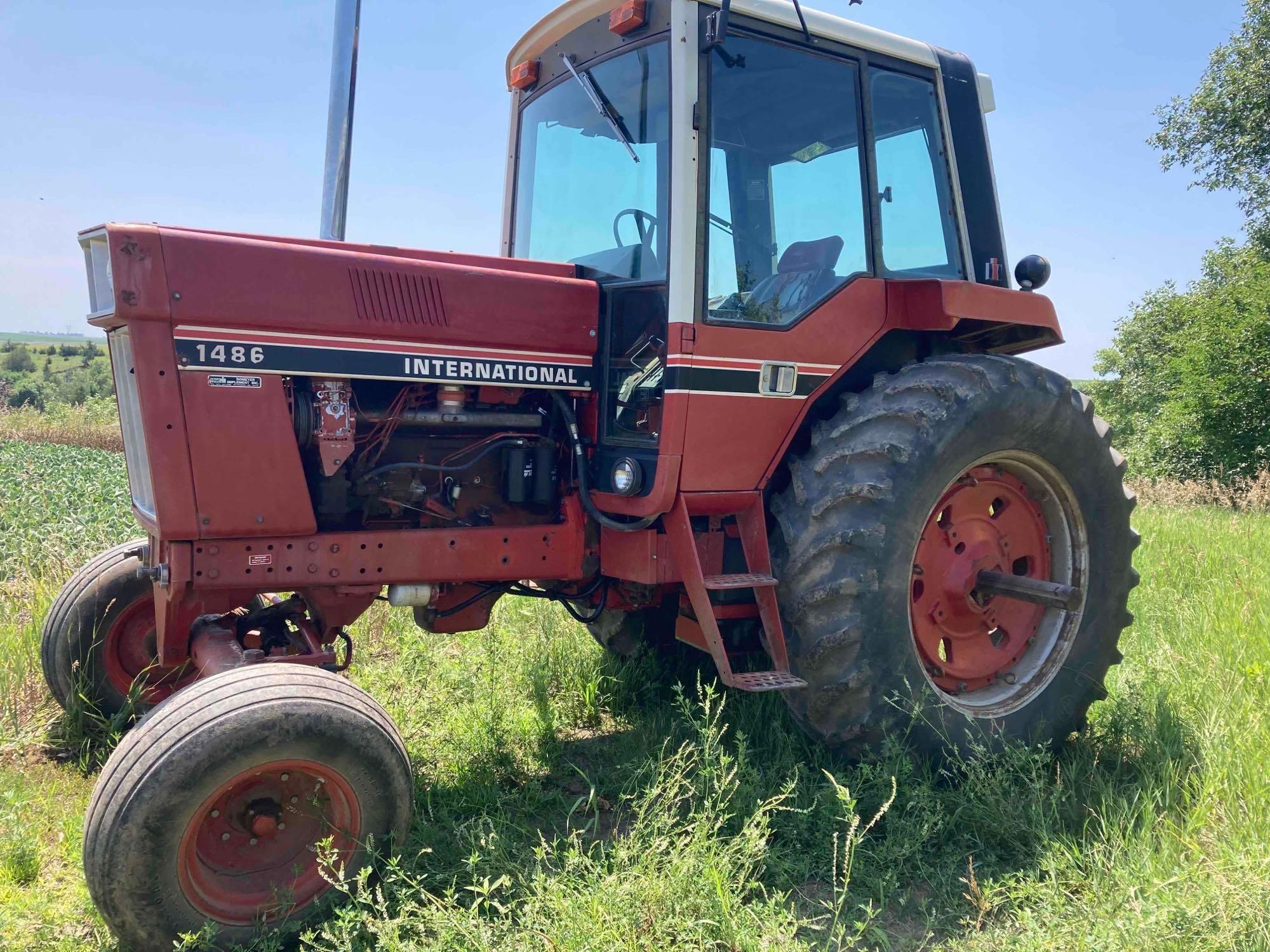 Main image International Harvester 1486