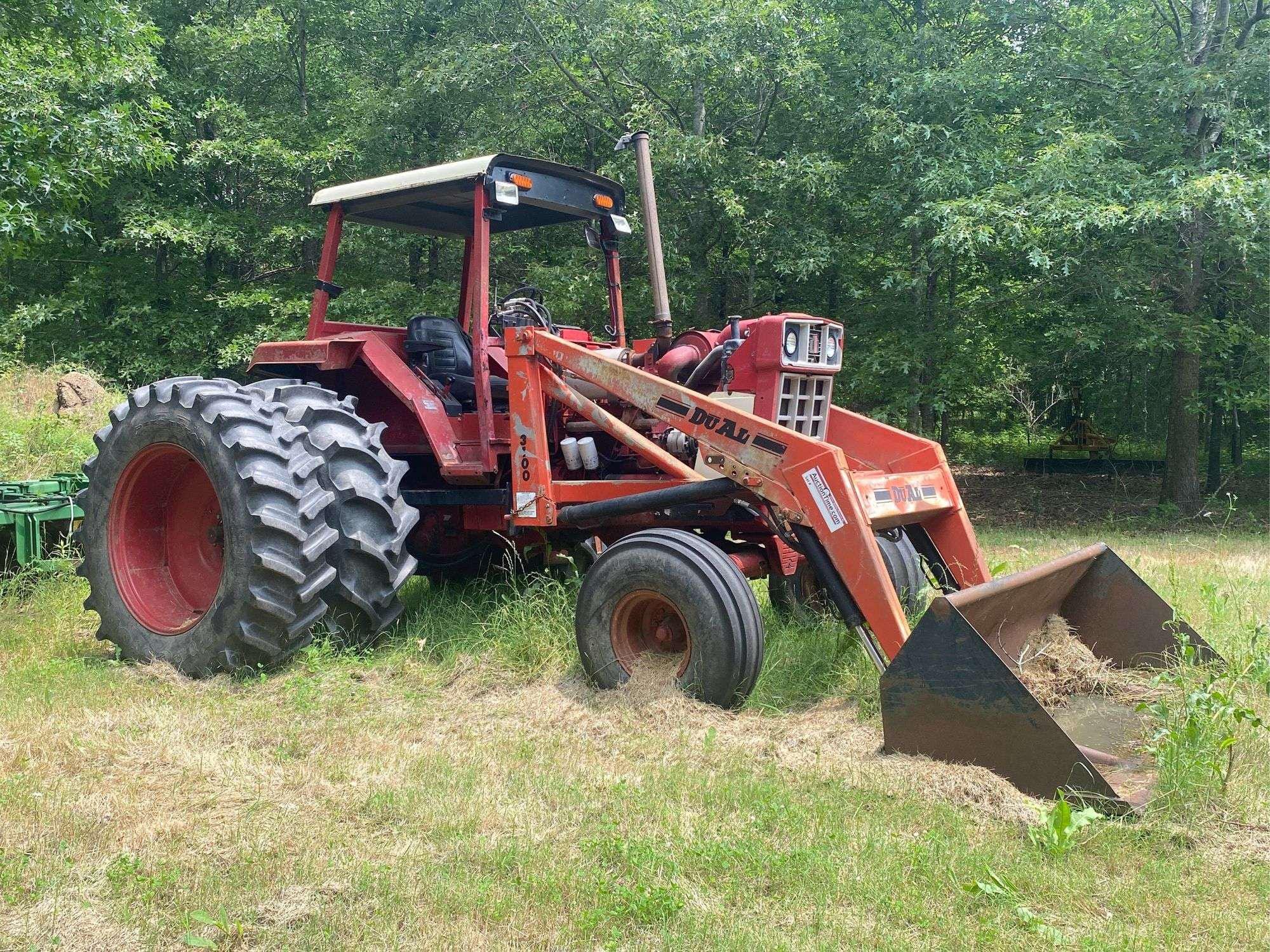 Main image International Harvester 1486