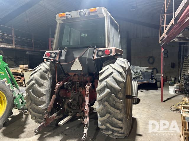 Image of International Harvester 1486 equipment image 4