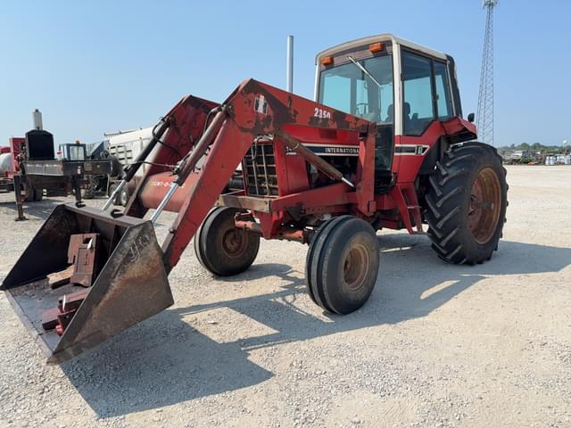 Image of International Harvester 1486 equipment image 1
