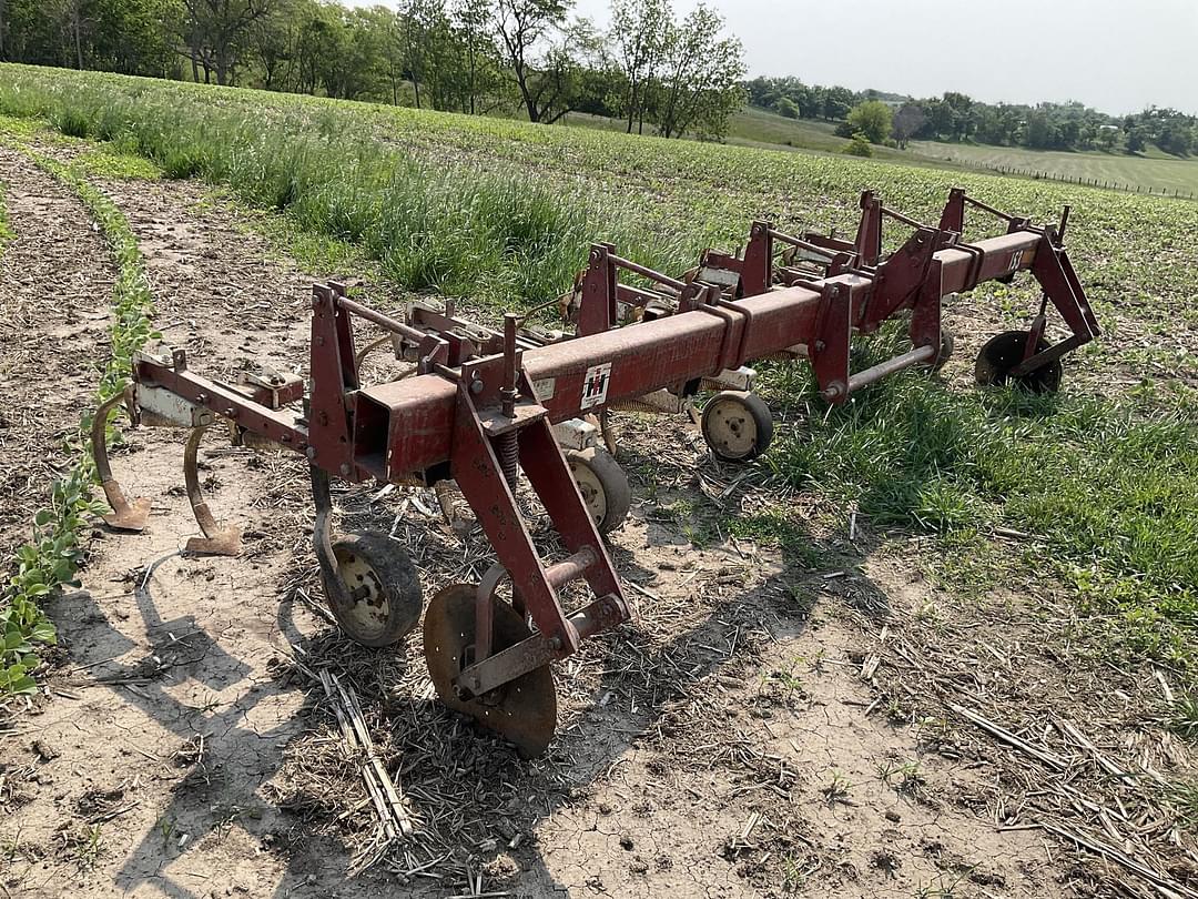 Image of International Harvester 153 Primary image