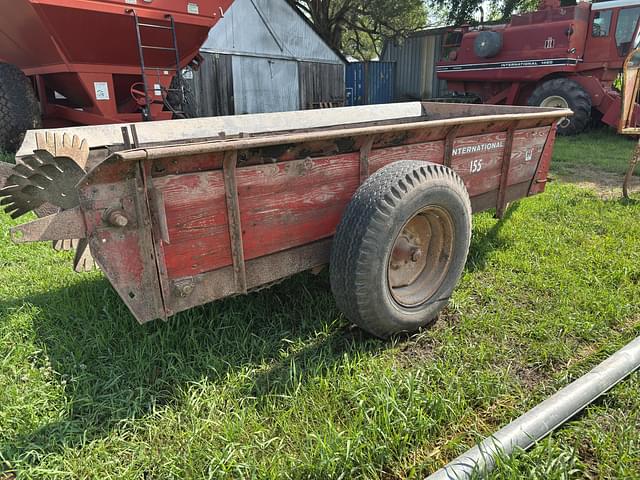 Image of International Harvester 155 equipment image 2