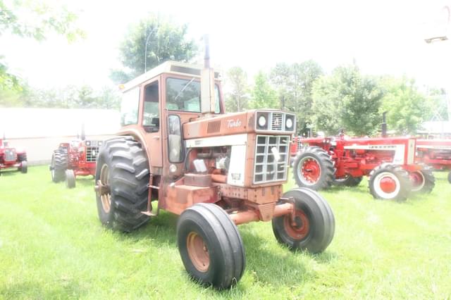 Image of International Harvester 1566 equipment image 1