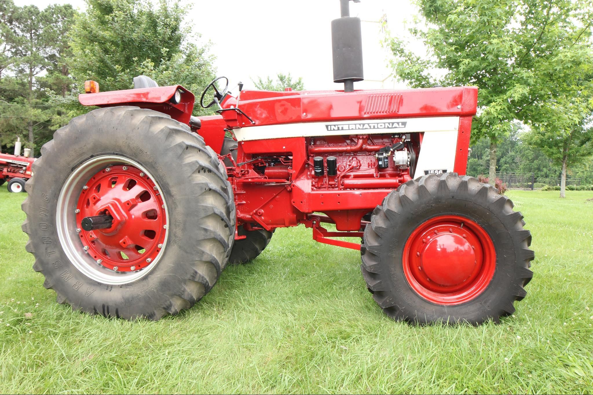International Harvester 1566 Equipment Image0