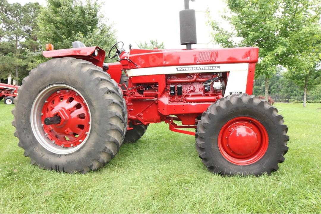 Image of International Harvester 1566 Primary image