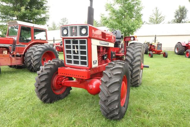 Image of International Harvester 1566 equipment image 2
