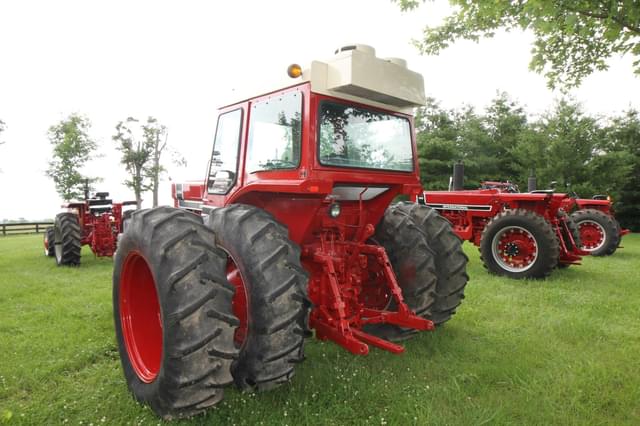Image of International Harvester 1566 equipment image 4