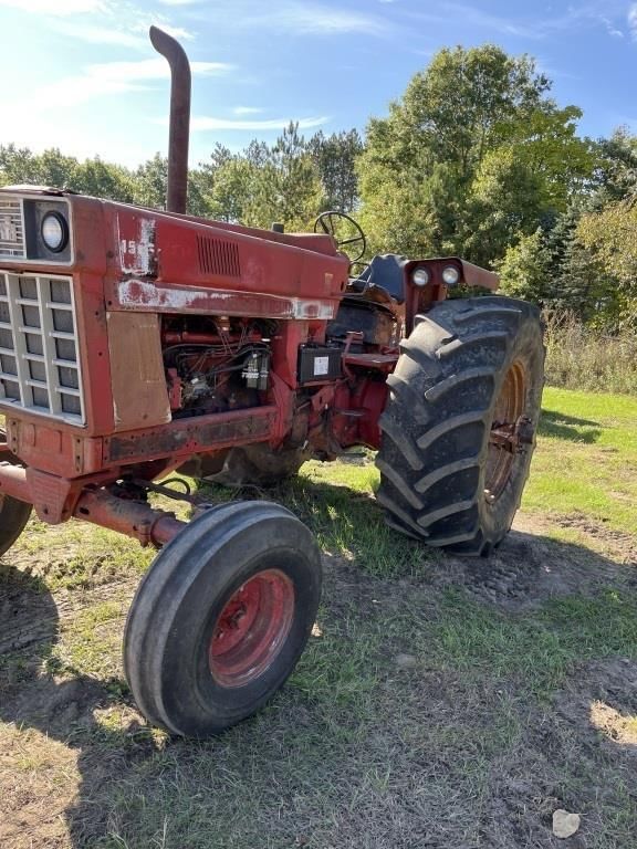 Main image International Harvester 1566