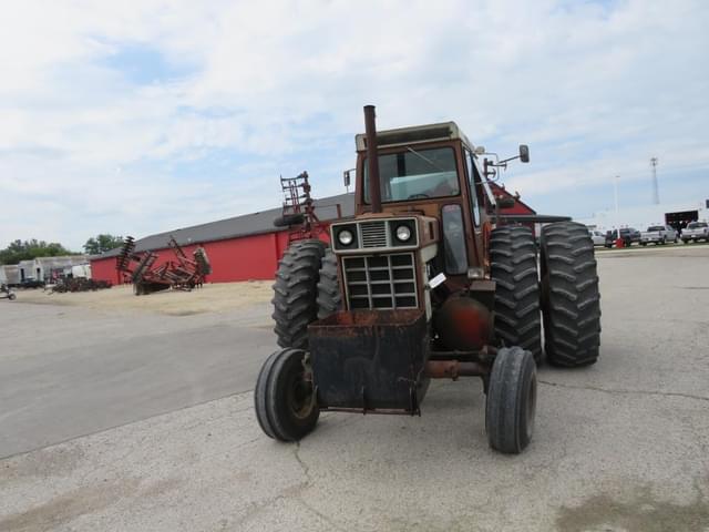 Image of International Harvester 1566 equipment image 1