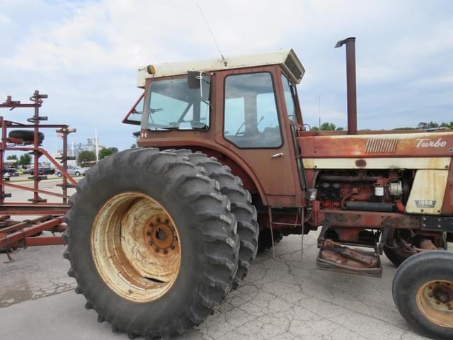 Image of International Harvester 1566 equipment image 3