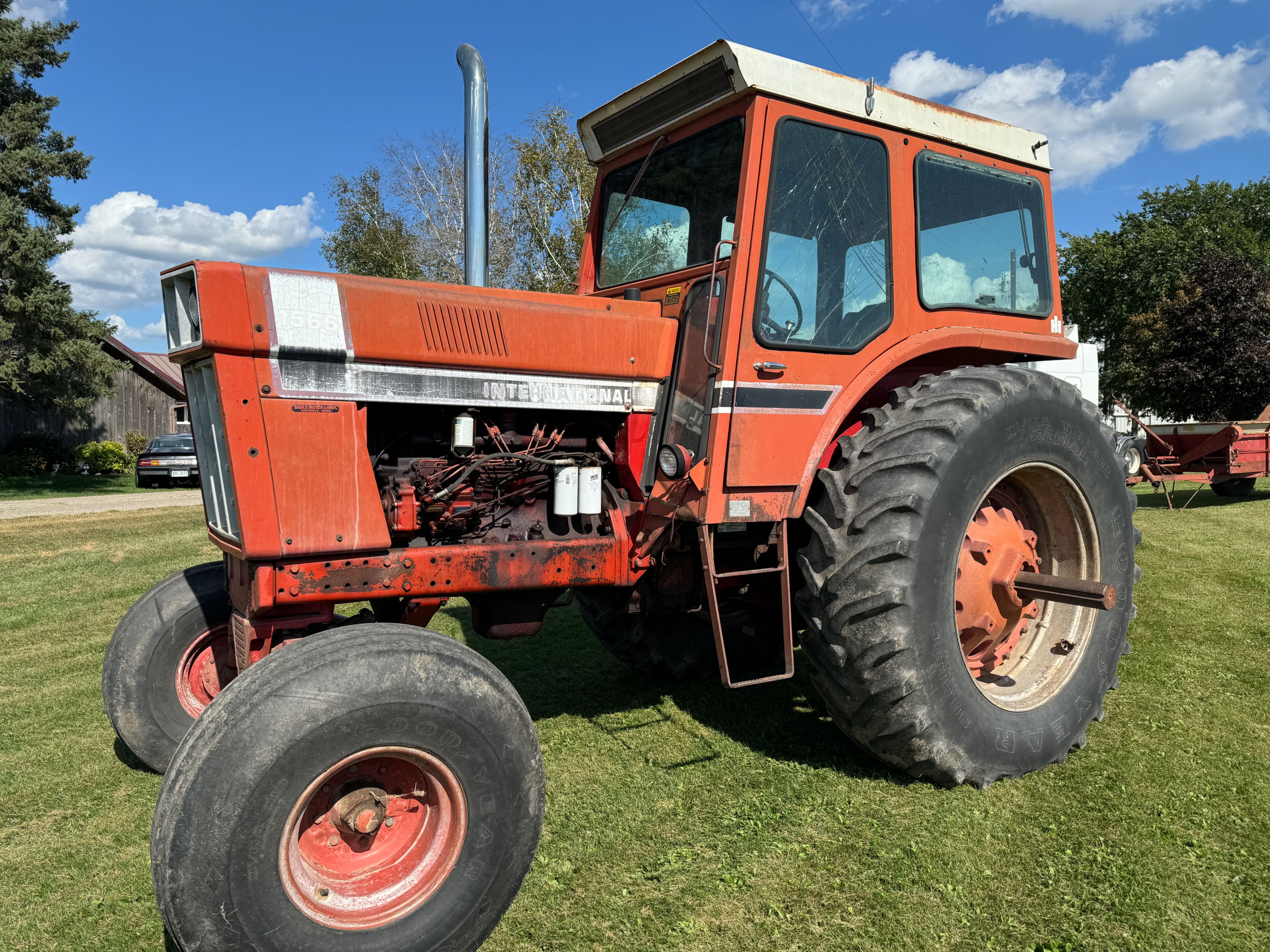 Main image International Harvester 1566