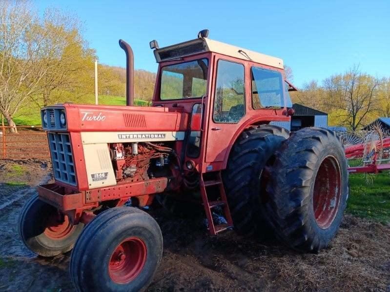 Main image International Harvester 1566