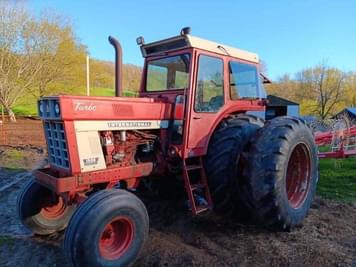 Main image International Harvester 1566