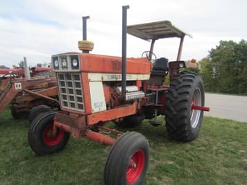 Main image International Harvester 1568