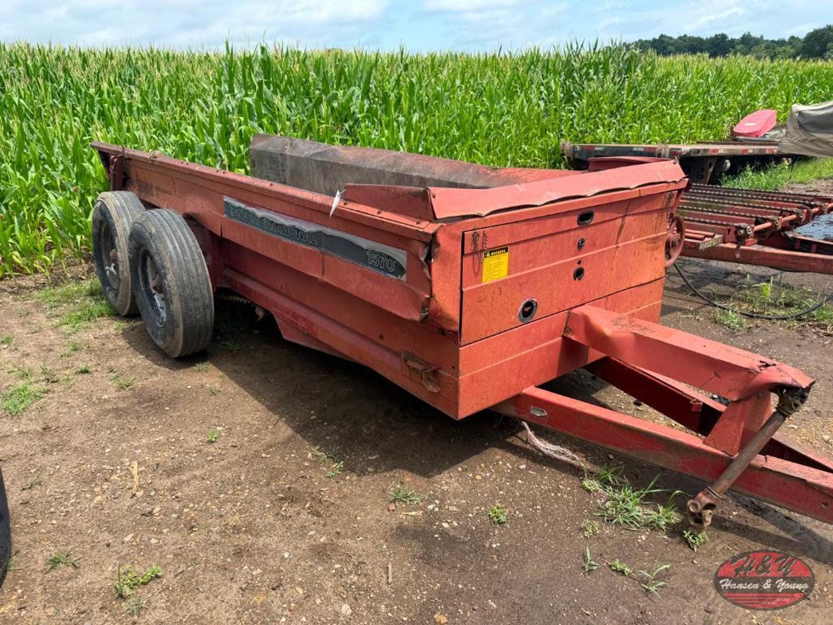 International Harvester 1570 Equipment Image0