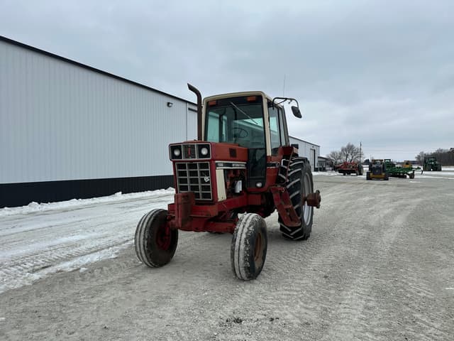 Image of International Harvester 1586 equipment image 1