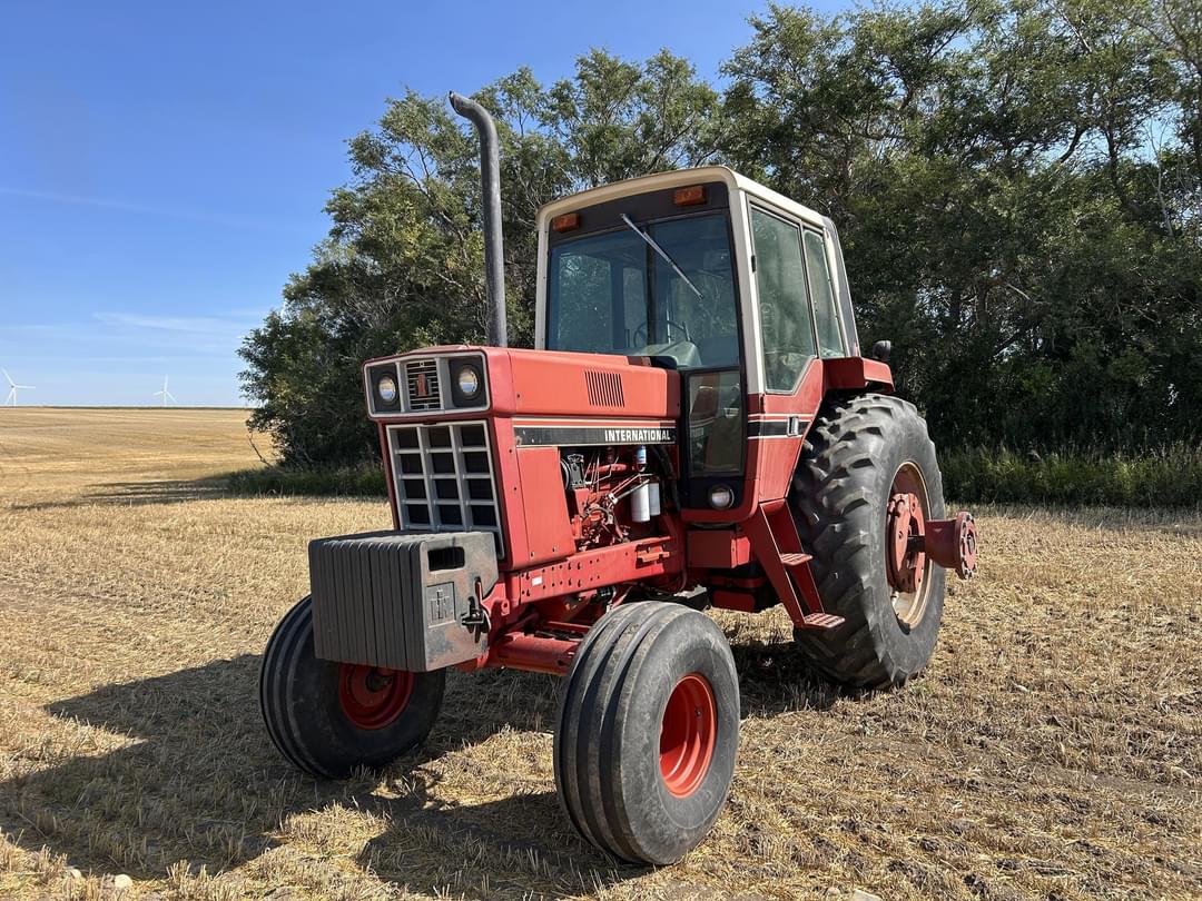 Image of International Harvester 1586 Primary image