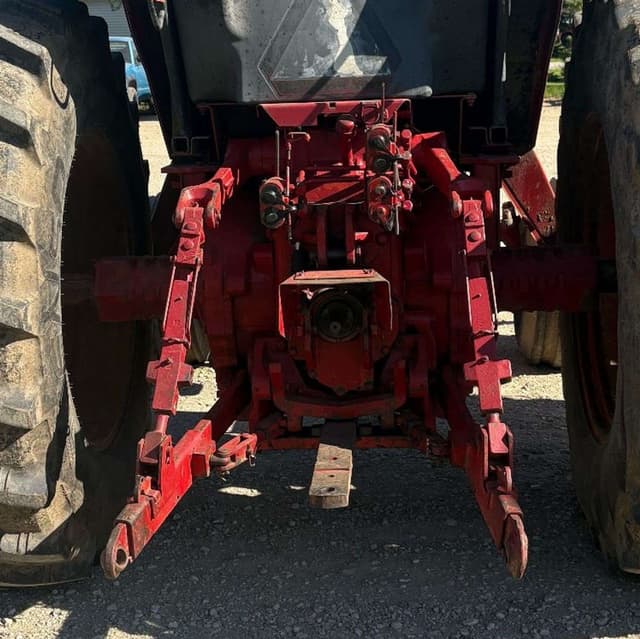 Image of International Harvester 1586 equipment image 4