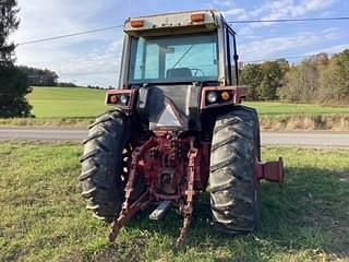 Image of International Harvester 1586 equipment image 2