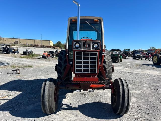 Image of International Harvester 1586 equipment image 2