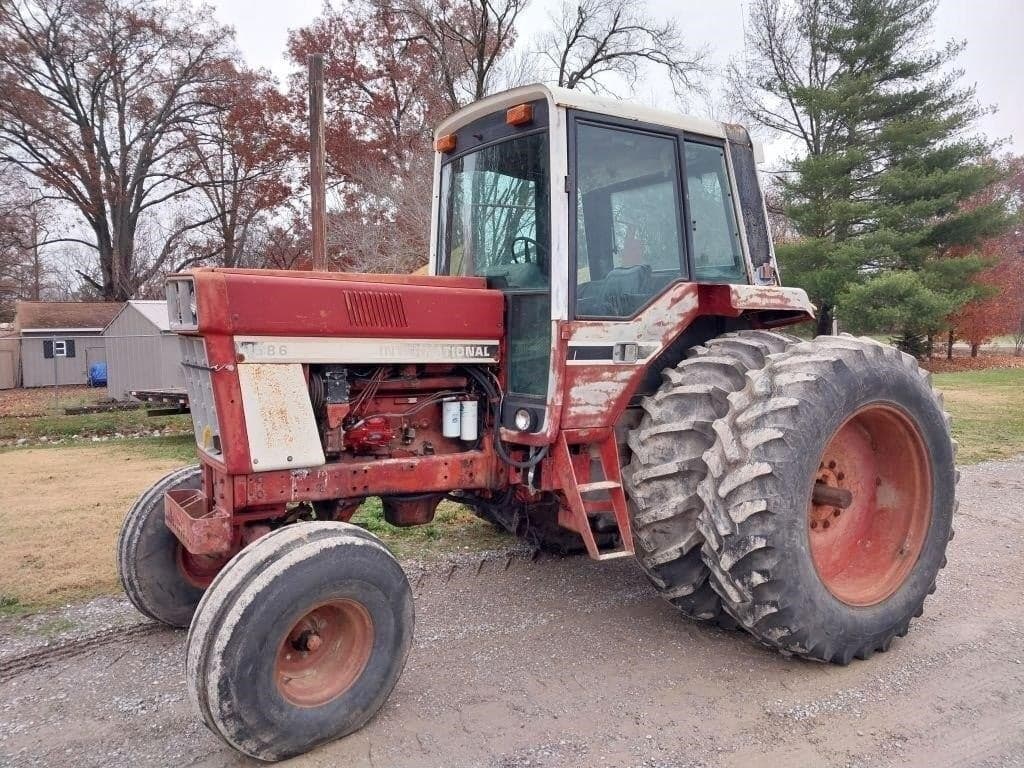Image of International Harvester 1586 Primary image