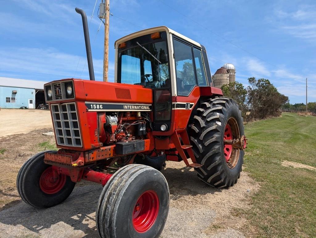 Image of International Harvester 1586 Primary image