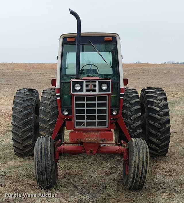 Image of International Harvester 1586 equipment image 1