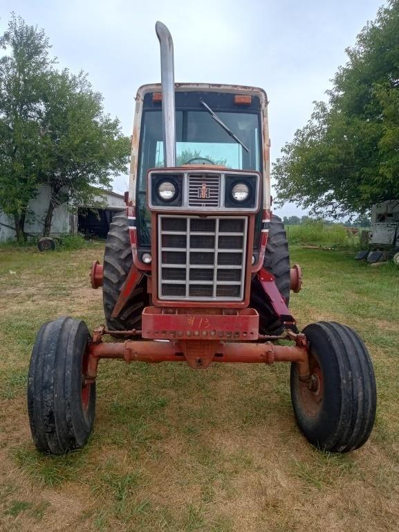 Image of International Harvester 1586 equipment image 1