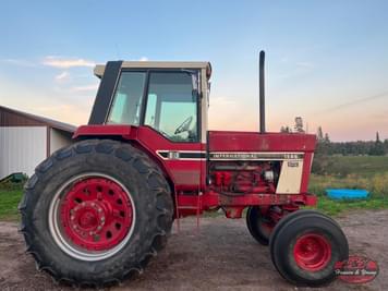 Main image International Harvester 1586
