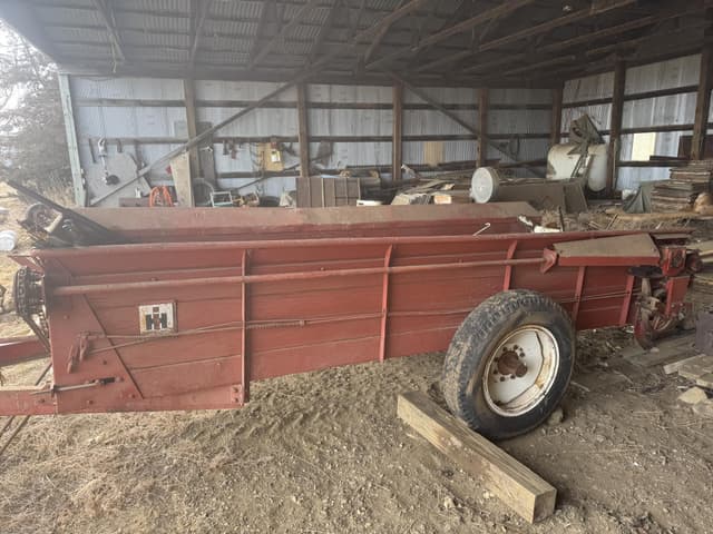 Image of International Harvester 175 equipment image 3