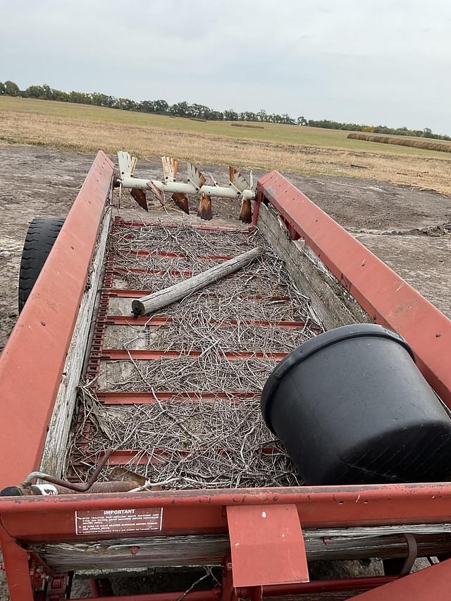 Image of International Harvester 175 equipment image 3