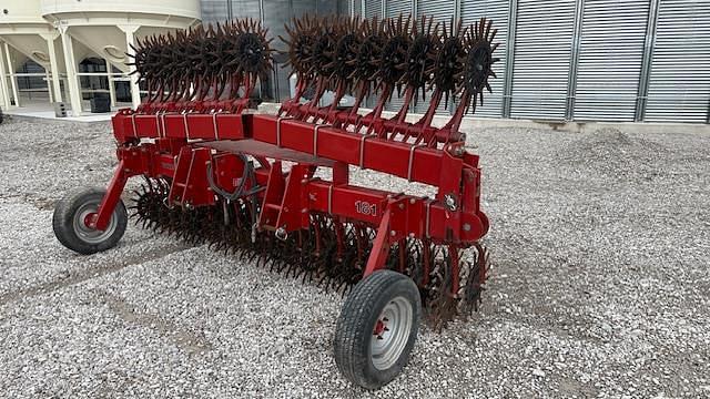 Image of International Harvester 181 equipment image 1