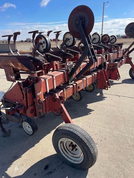 Image of International Harvester 183 equipment image 4