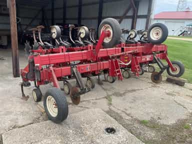 Row Crop Cultivators