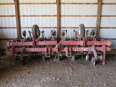 Row Crop Cultivators