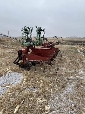 Main image International Harvester 183