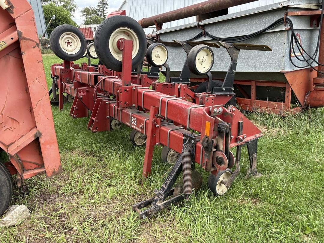 Image of International Harvester 183 Primary image