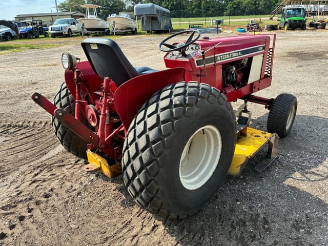 Image of International Harvester 184 equipment image 3