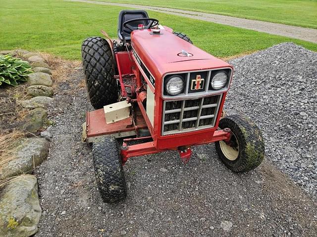 Image of International Harvester 184 equipment image 1