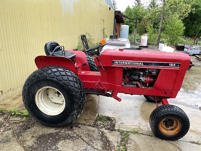Image of International Harvester 184 equipment image 4