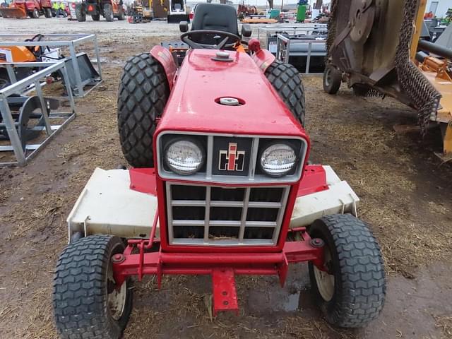 Image of International Harvester 184 equipment image 1